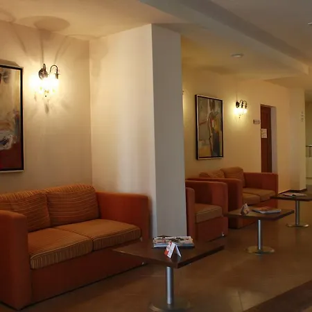 Evergreen Aparthotel 3*