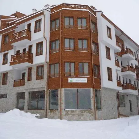 Evergreen Aparthotel 3*