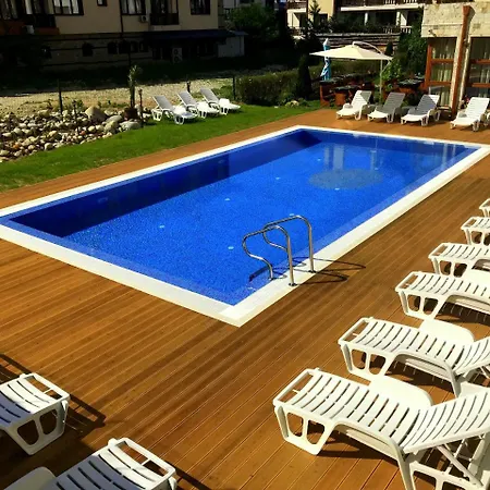 Evergreen Aparthotel