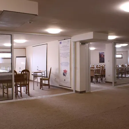 Evergreen Aparthotel