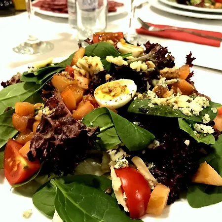 Narcis מלון בנסקו